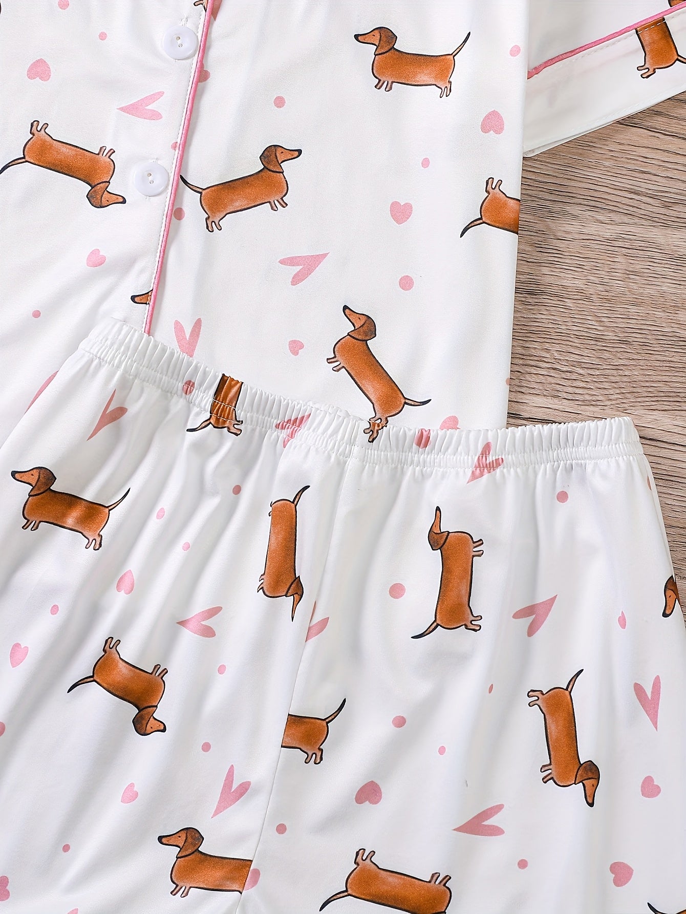 Barnpyjamas 2-delad med tecknad tax & hjärtan – kortärmad topp & shorts
