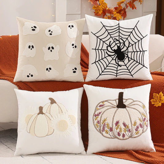 Halloween kuddfodral i sammet med broderi
